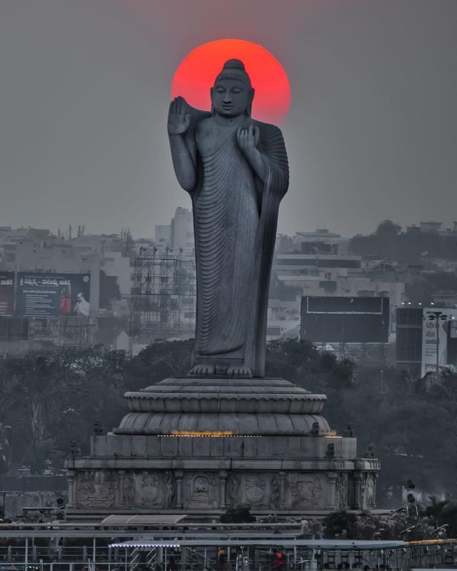 0320b47a6353d9373f0bd0bf70148f84